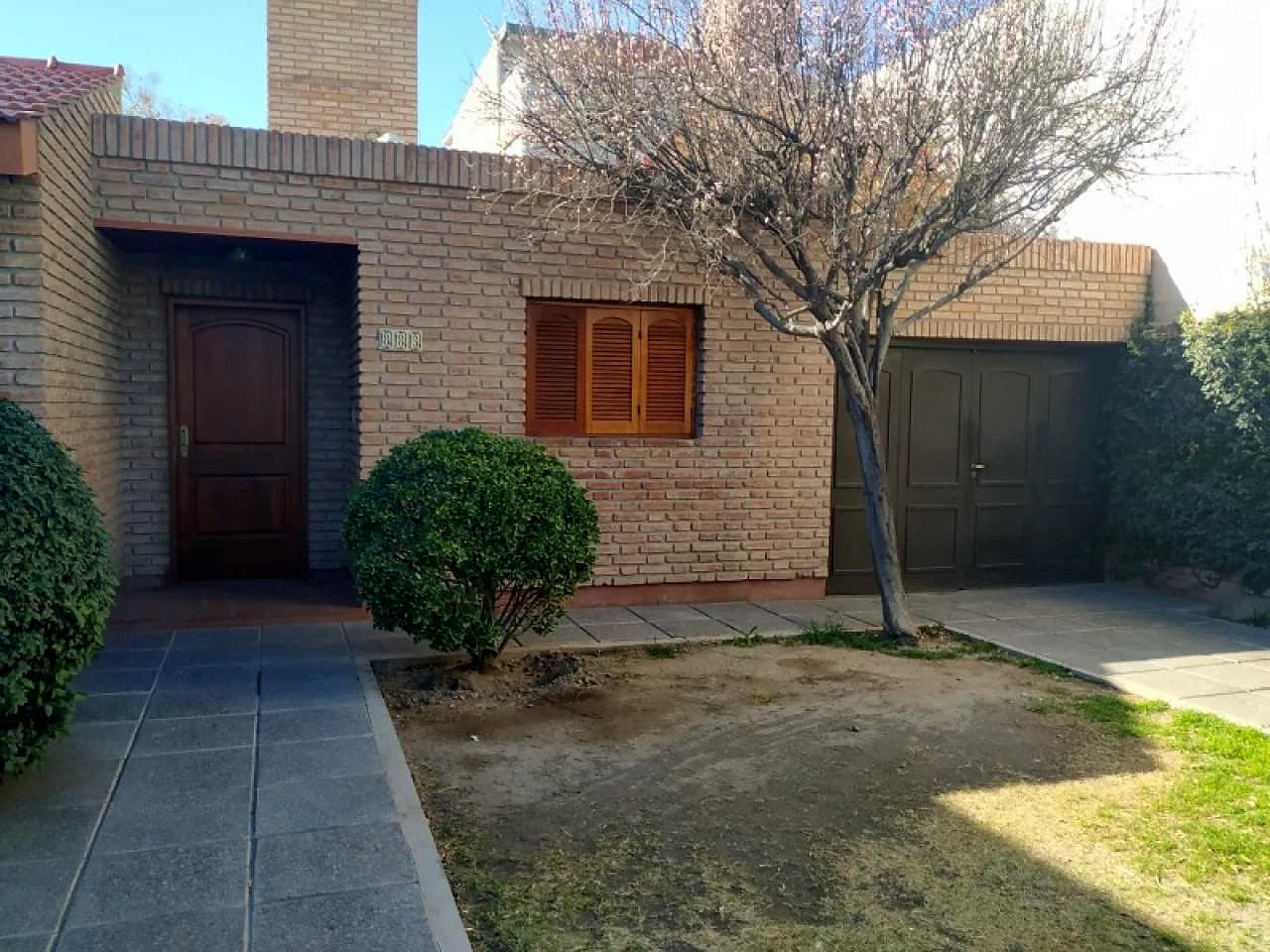 Conim Alquila Hermosa Casa, 3 Dormitorios. En Ubicacion Privilegiada - Ideal Oficinas…