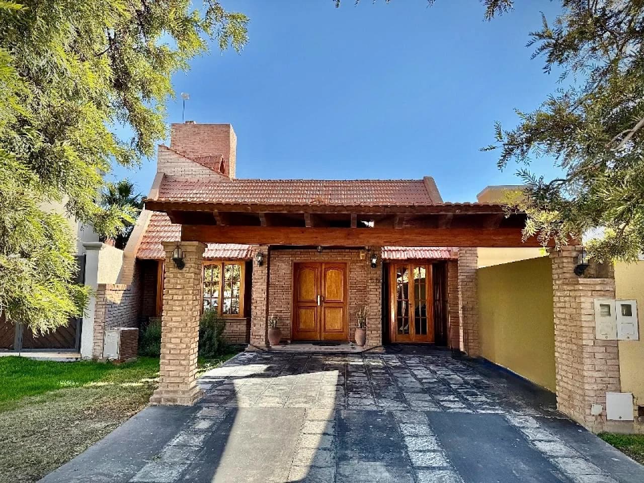 Casa Barrio Privado En Capital 3 Dormitorios