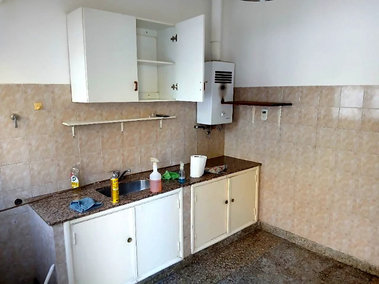Dto Capital, Amplio 3 Habitaciones