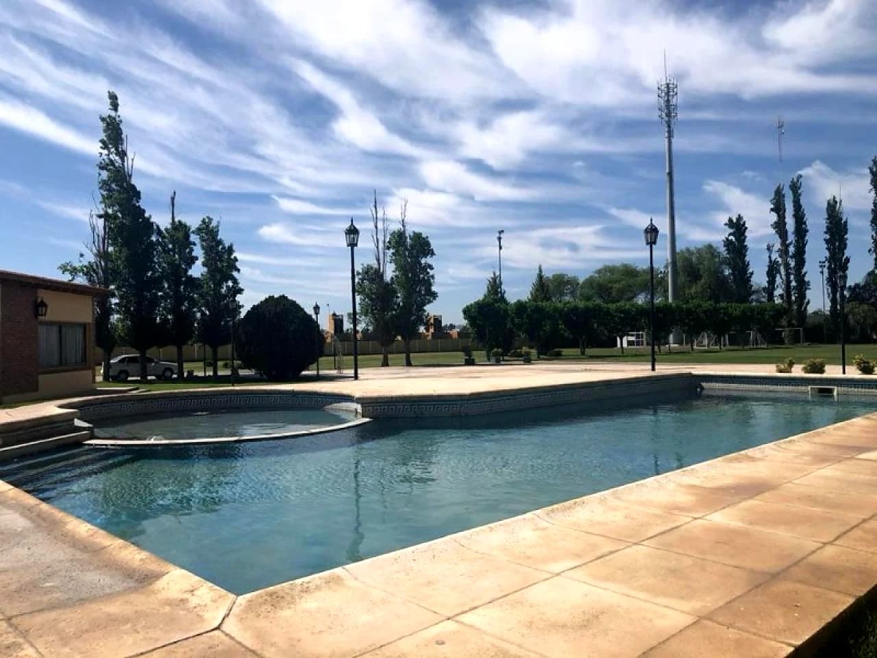 🔵 Alquiler - Exclusiva Quinta 12.500 M2 De Terreno - San Lorenzo Entre Colon Y…