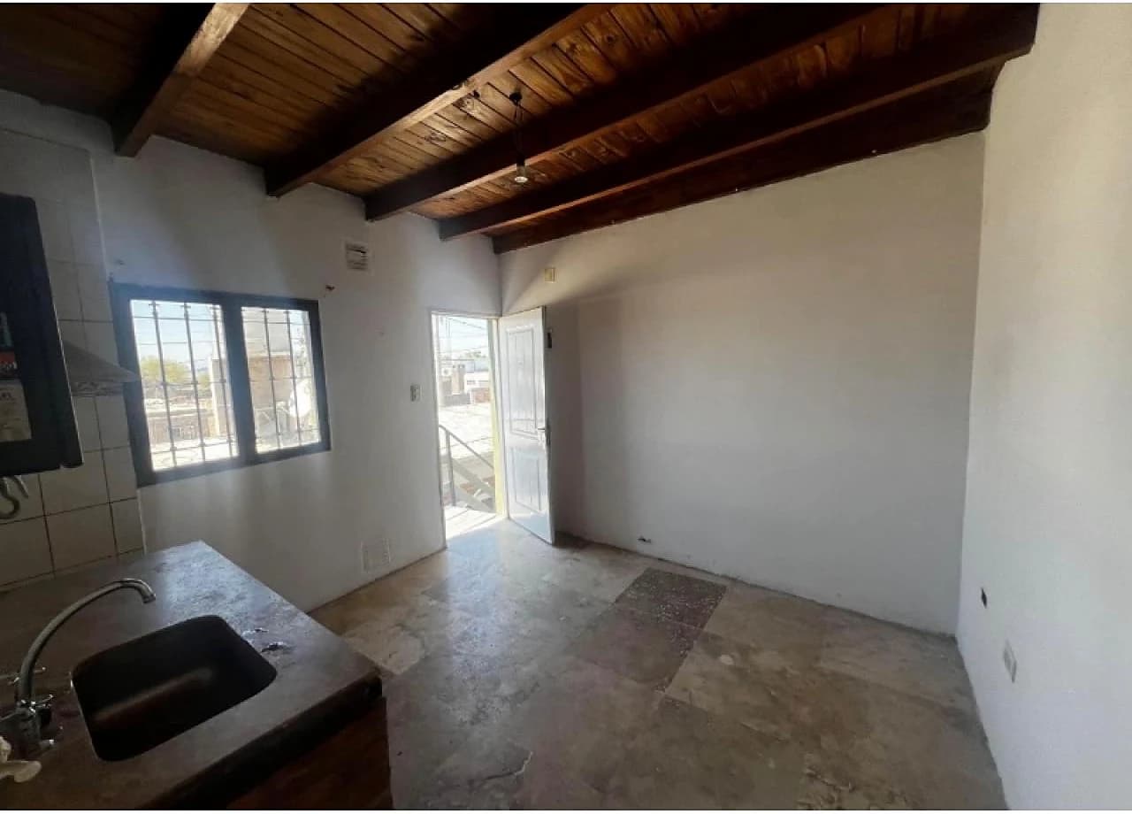 Dpto 1 Dormitorio En Vila America, Calle Falucho Y Jorge Salas Castro