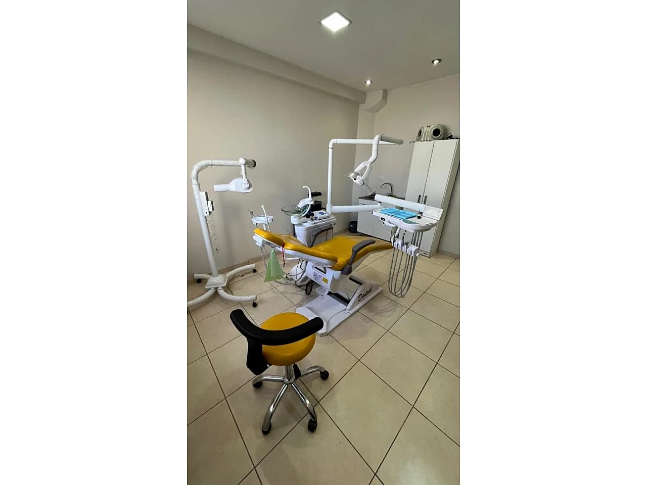 Consultorio Odontológico Totalmente Equipado Alquiler Por Modulos