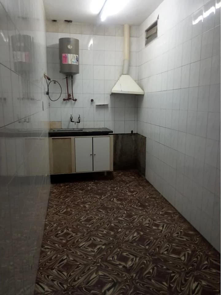 Inmediaciones Av España Y Calle Brasil Dpto Un Dormitorio