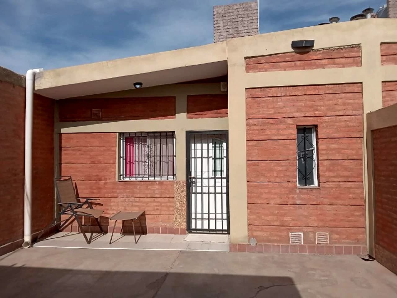 Departamento De Un Dormitorio Con Cocina Y Comerdor Separados Muy Muy Bueno