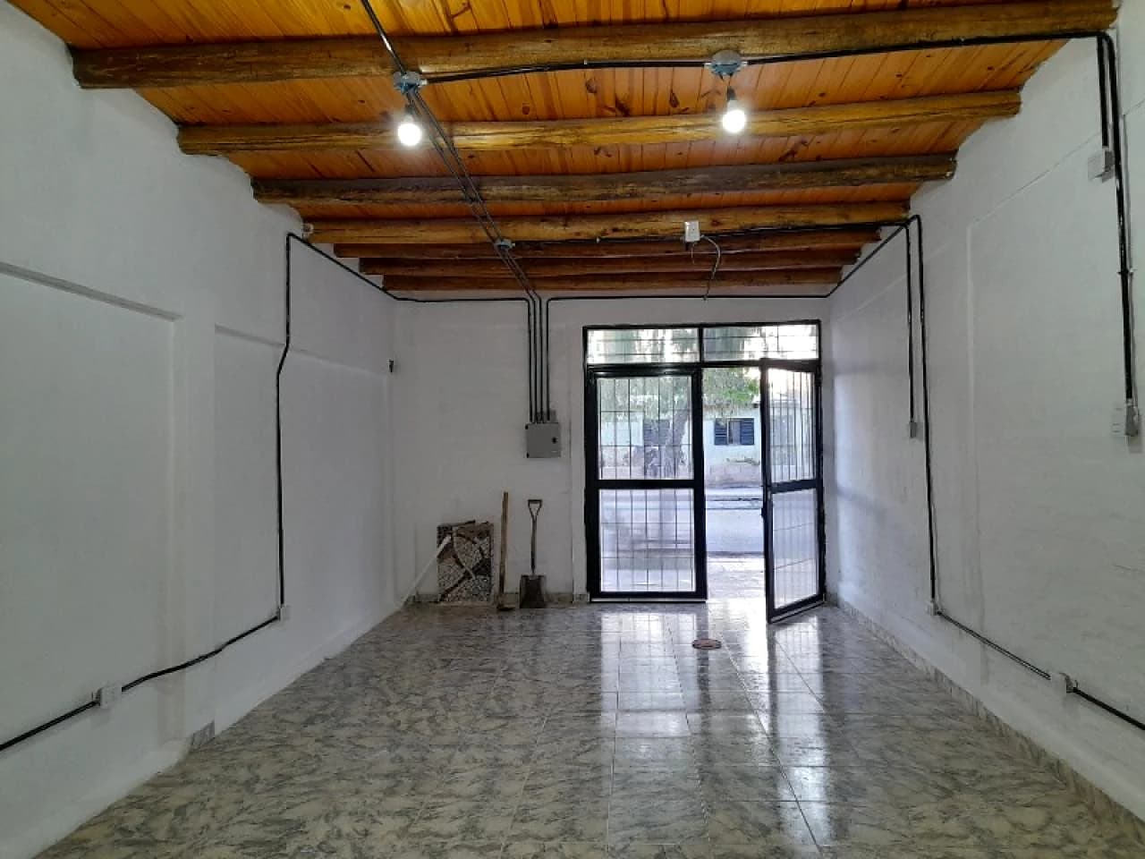 Salon Comercial En Rawson De 30mts2 A Dos Cuadras De La Plaza De Villa Krause