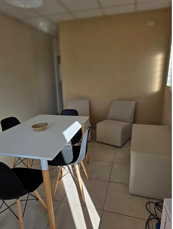 Departamento Céntrico - Amoblado - Diario - Precio Publicado Por Noche (hasta 2 Personas)