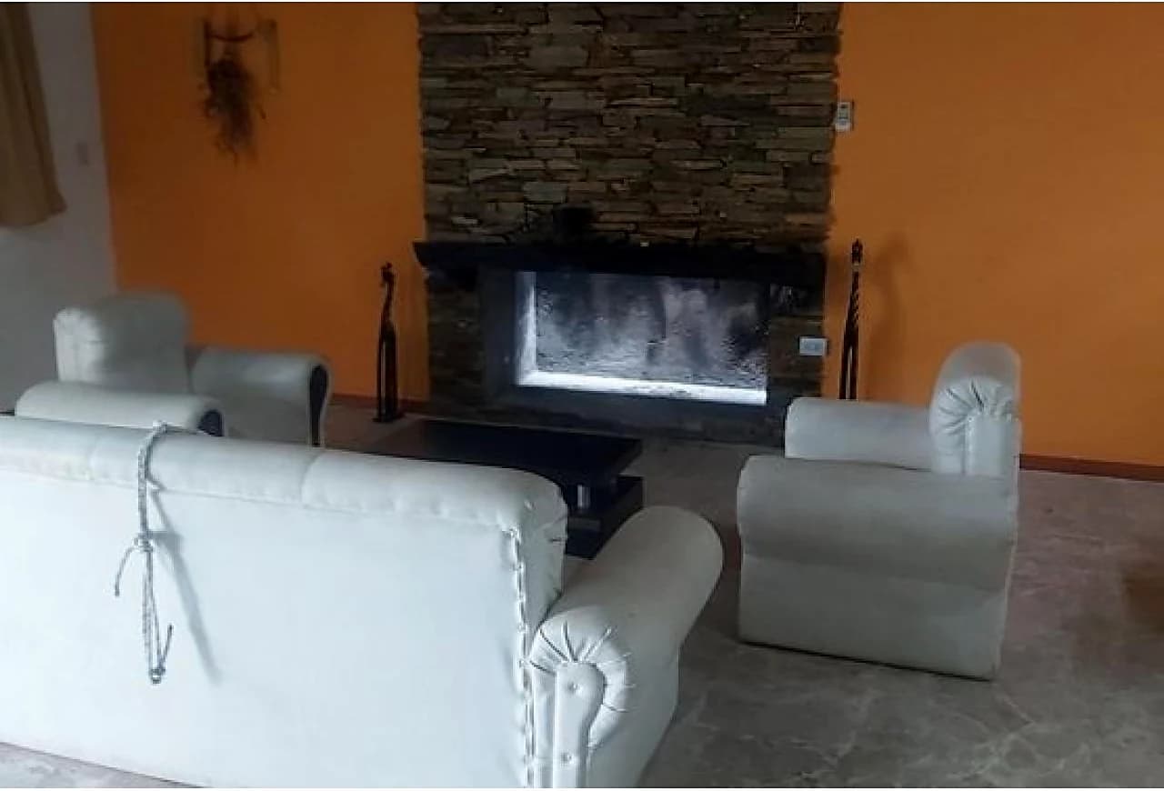 Cabaña De 2 Habitaciones. Albardón. Mls#