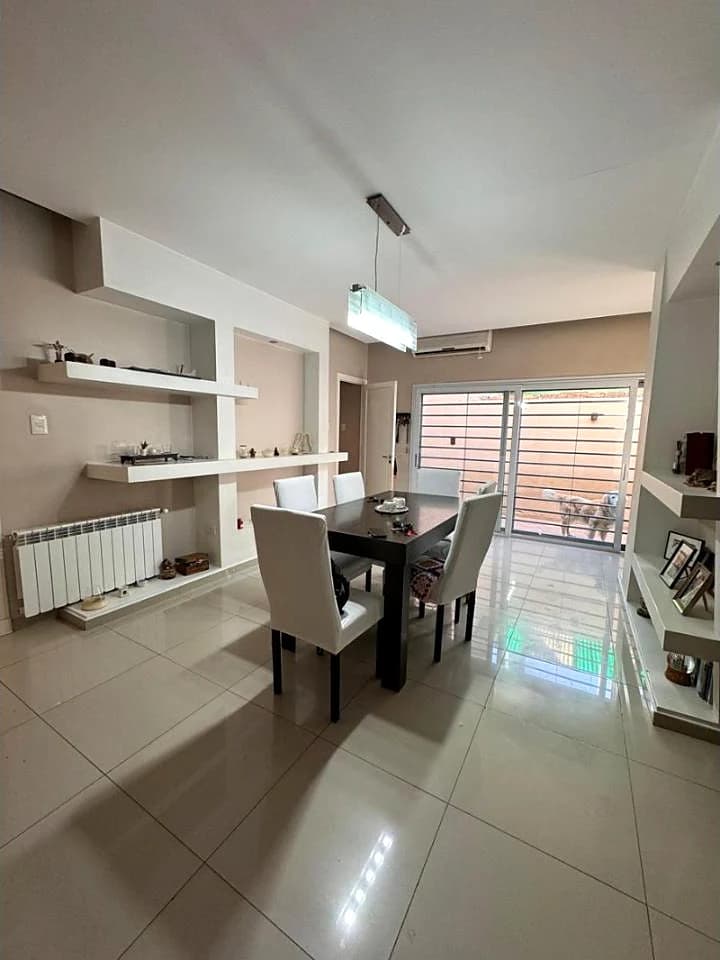 Casa, 3 Dormitorios. De Categoria | San Juan Centro | Completamente Amoblada