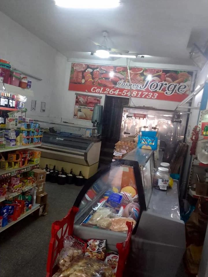 Carnicería Completa En Salón Comercial. Santa Lucia