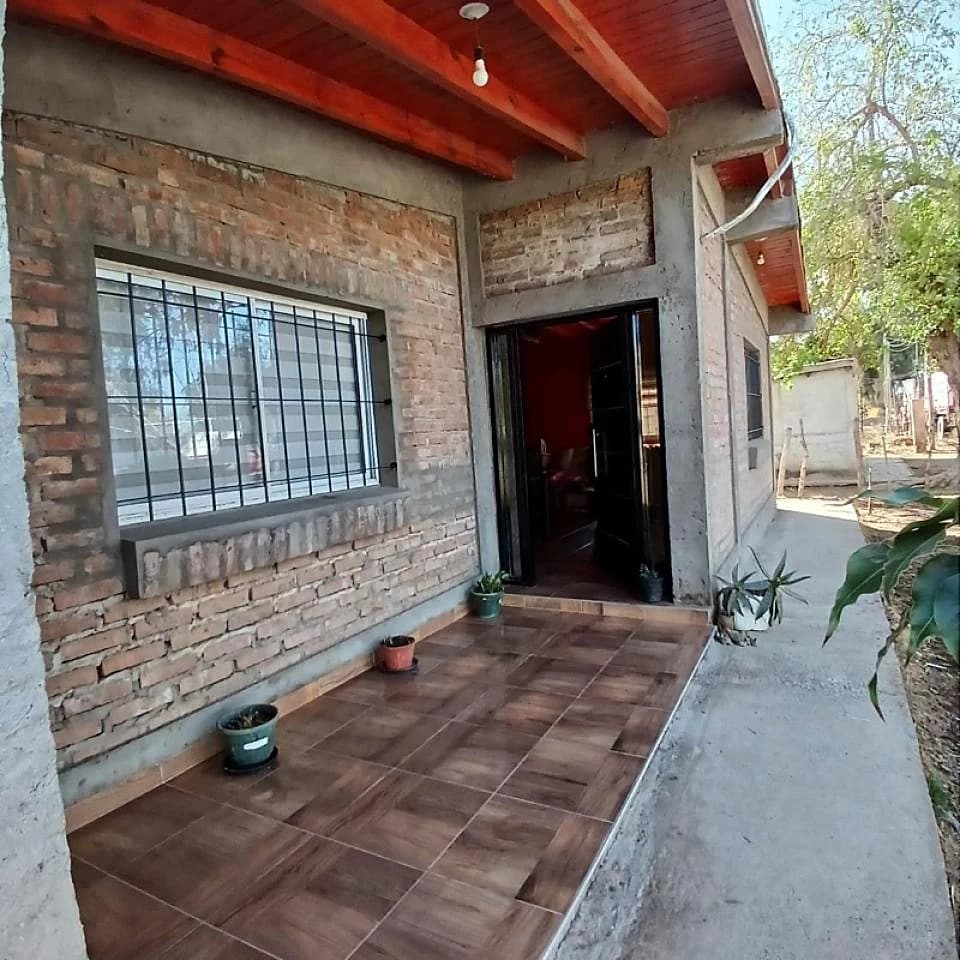 Casa En Alquiler - Caucete
