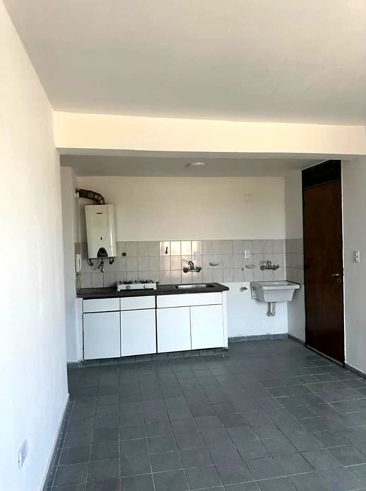 Vendo. Excelente Departamento Centrico