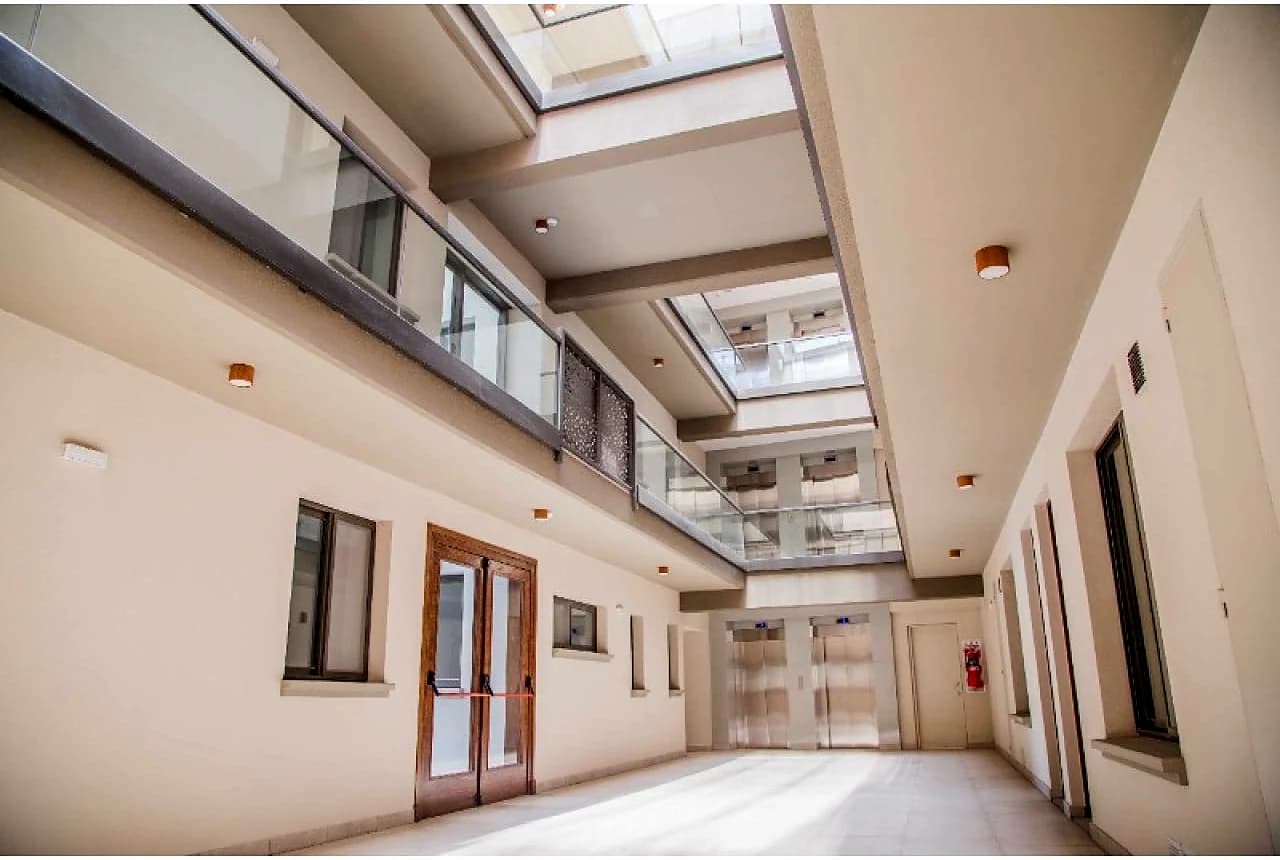 Depto 1 Dormitorio Con Cochera (a 3 Cuadras De Centro Cívico)