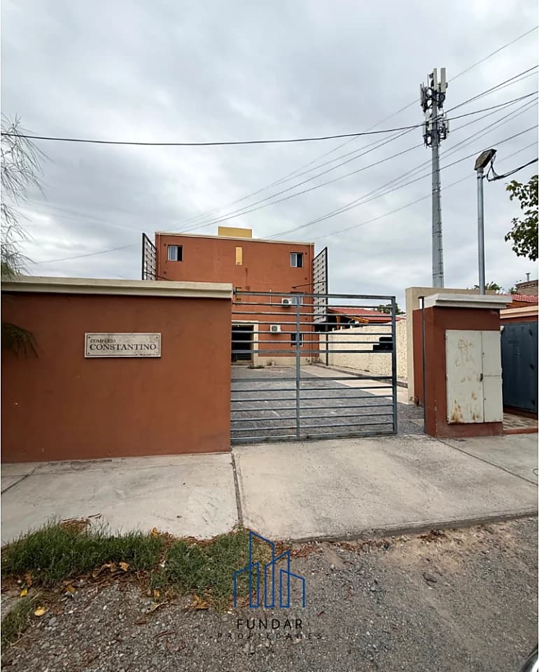Vendo Comodo 2 Ambientes En Capital - Avenida Rioja