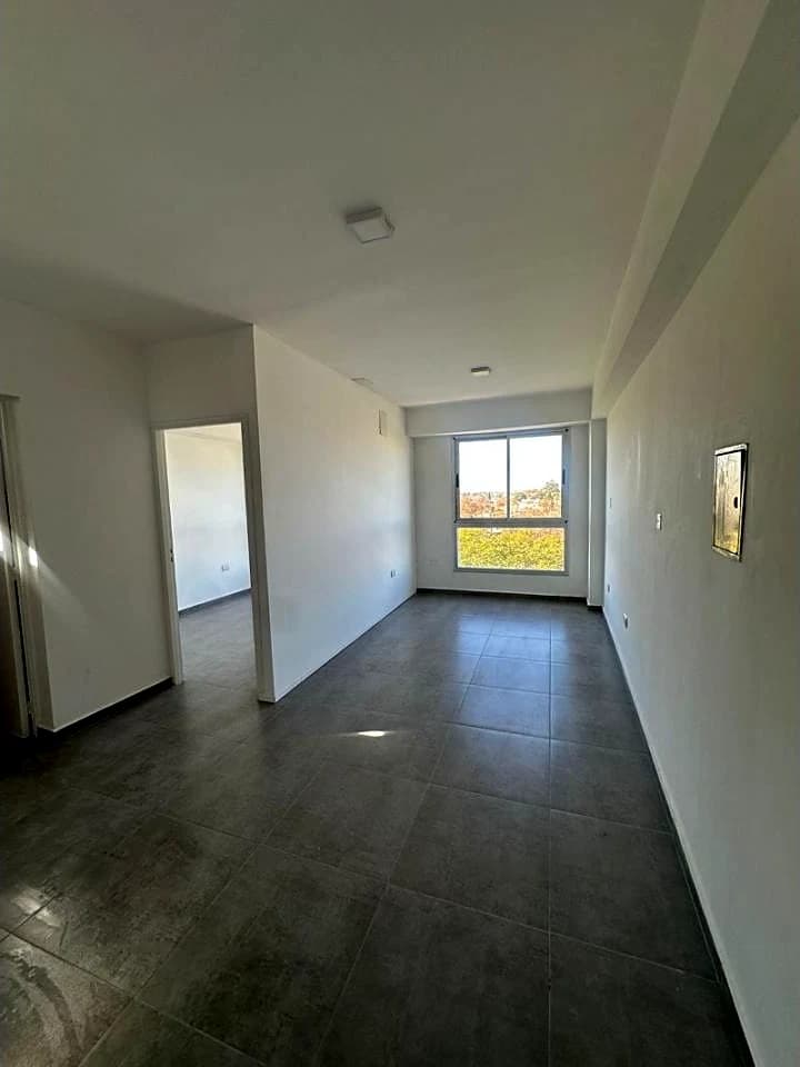 Capital Microcentro Calle Entre Rios, Nuevo, Amplio, Cocina Comedor, 2 Dormitorios,…