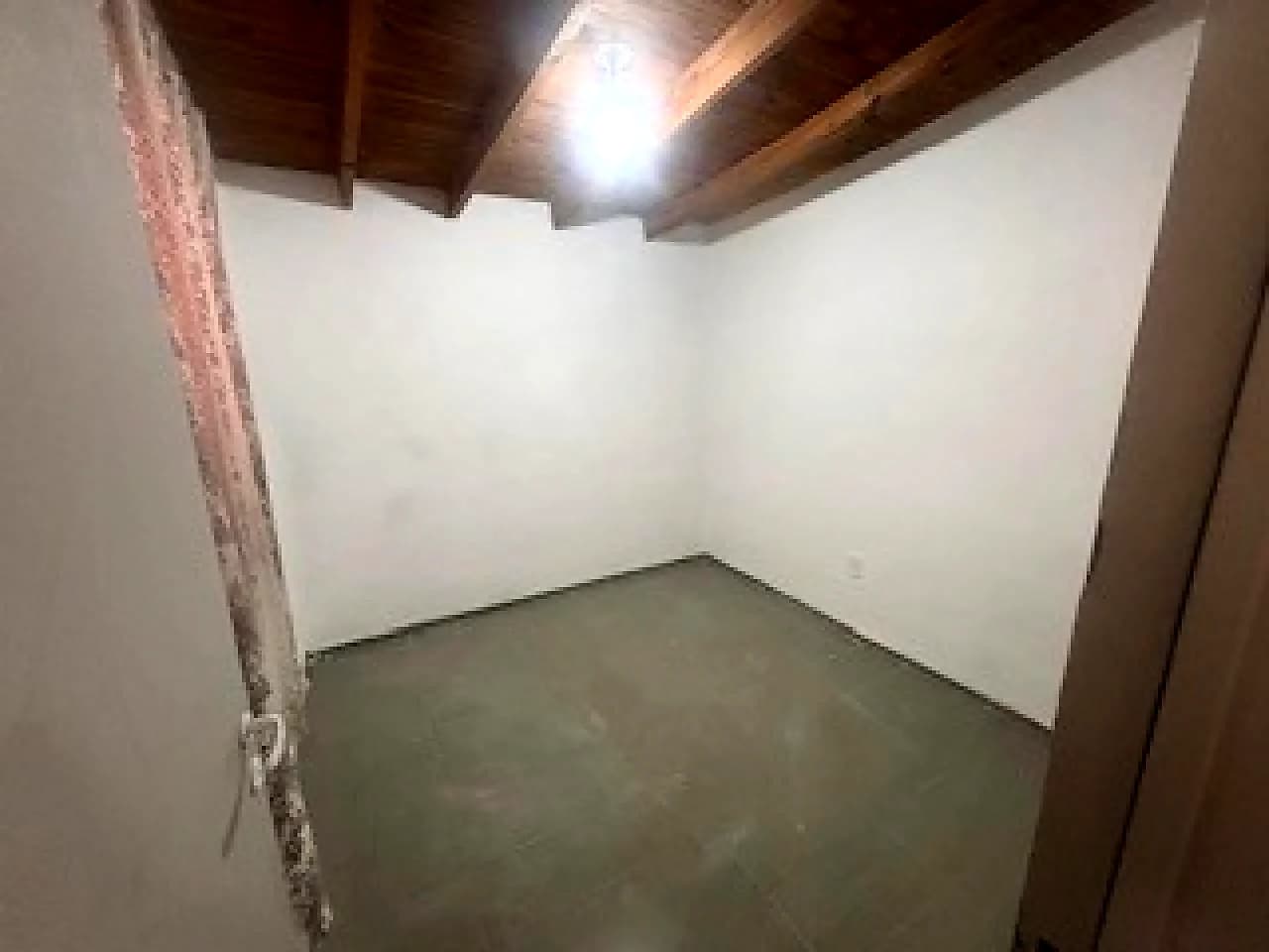 Departamento 1 Dormitorio, Cocina Comedor Sin Cochera. Chimbas