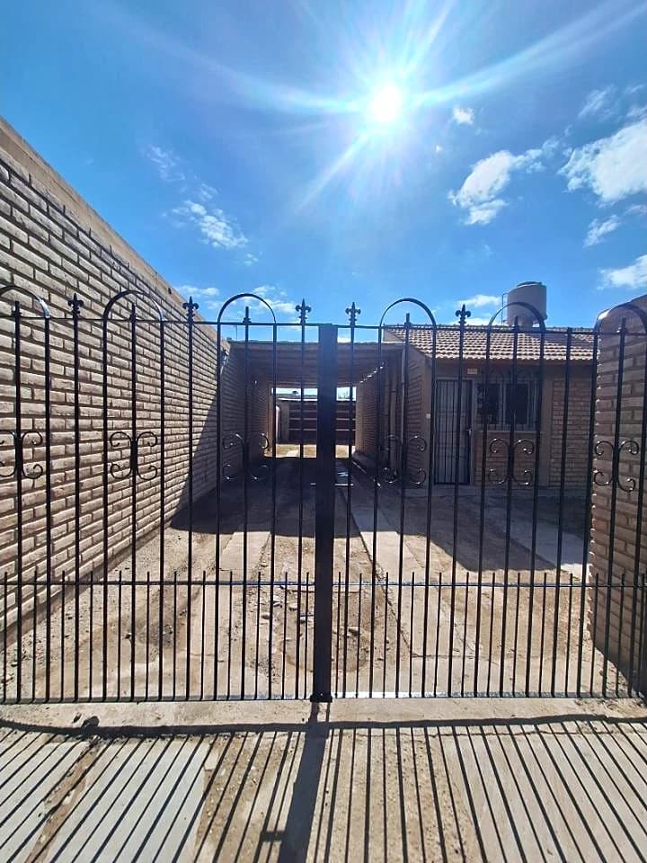 Barrio Medina Suarez. Casa 2 Dorm. Parrillero. Pocito