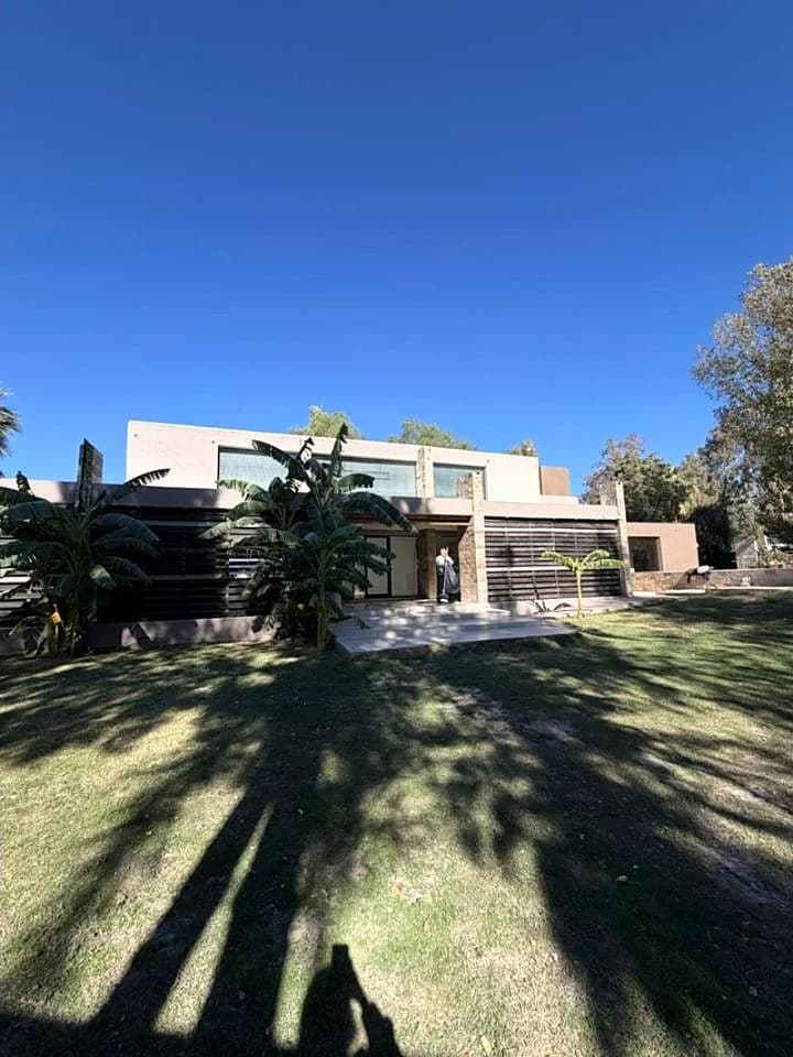Oficinas | Uso Comercial | Estacionamiento | Habilitado | 460 M2 Cubiertos | Santa Lucía