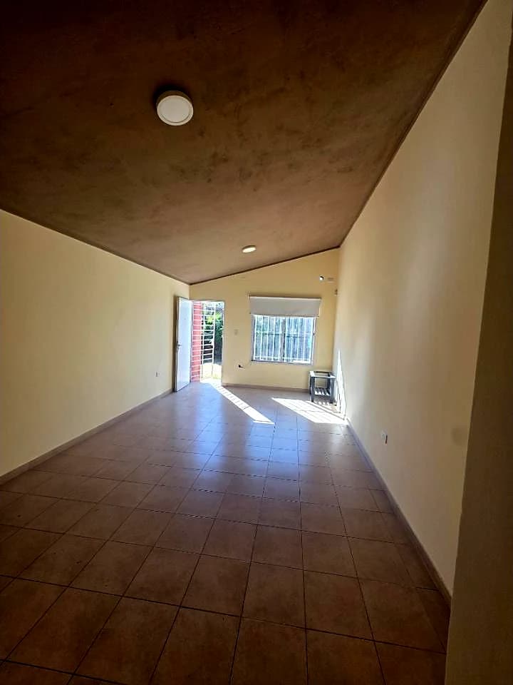 Rincon 1 Y 2 Casas De 2 Dormitorios Cichera
